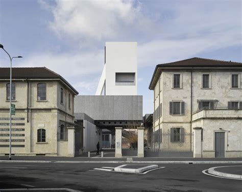 fondazione prada via isarco milano